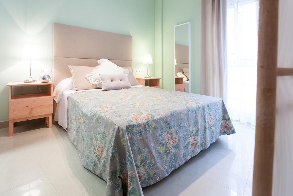 Apartamentos San Lorenzo Séville Extérieur photo