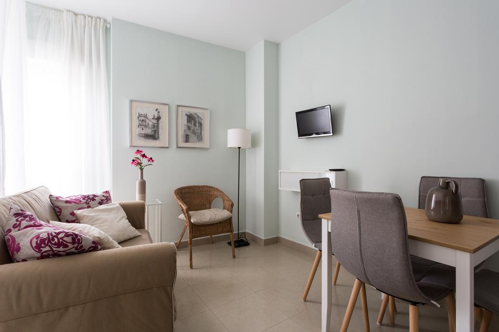 Apartamentos San Lorenzo Séville Extérieur photo